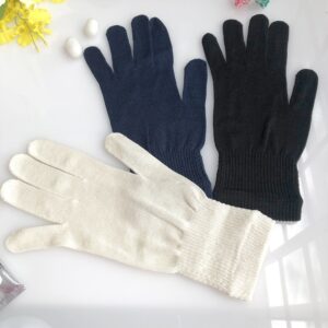 Mulberry silk sleeping gloves for hand care "Gentleman's Delight" Silk Gloves for MEN