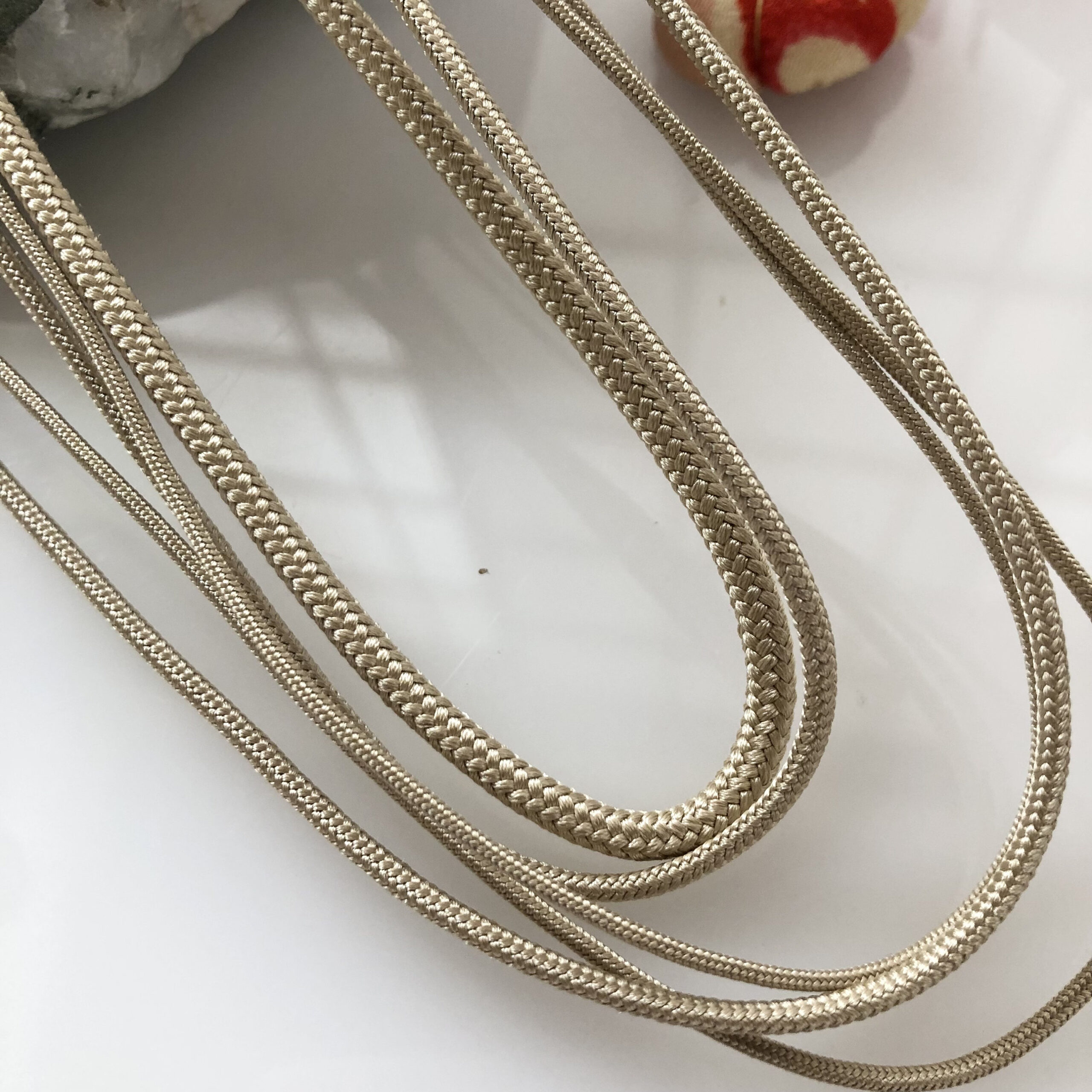 Beige Silk round braided cord kumihimo 1.5mm/2mm/3mm 100cm Japanese silk cord "Kara-uchi-himo" 16 strand braid/for Minimalist jewellery - Image 3