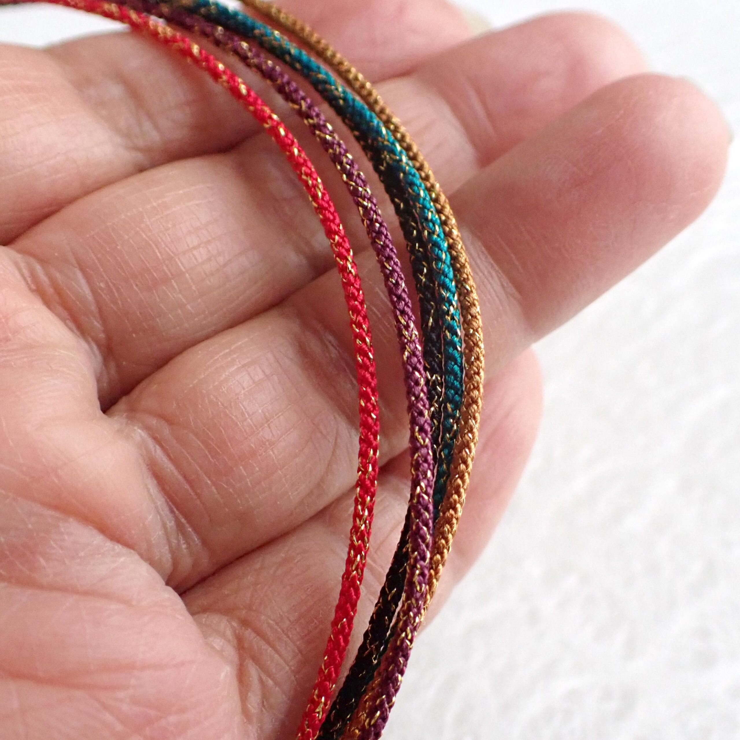 Japanese Silk Kumihimo Cord 1mm with Gold Thread/Sparkly Braided Silk Cord for Christmas Jewelry, Holiday Craft Making, made in JAPAN - Image 4