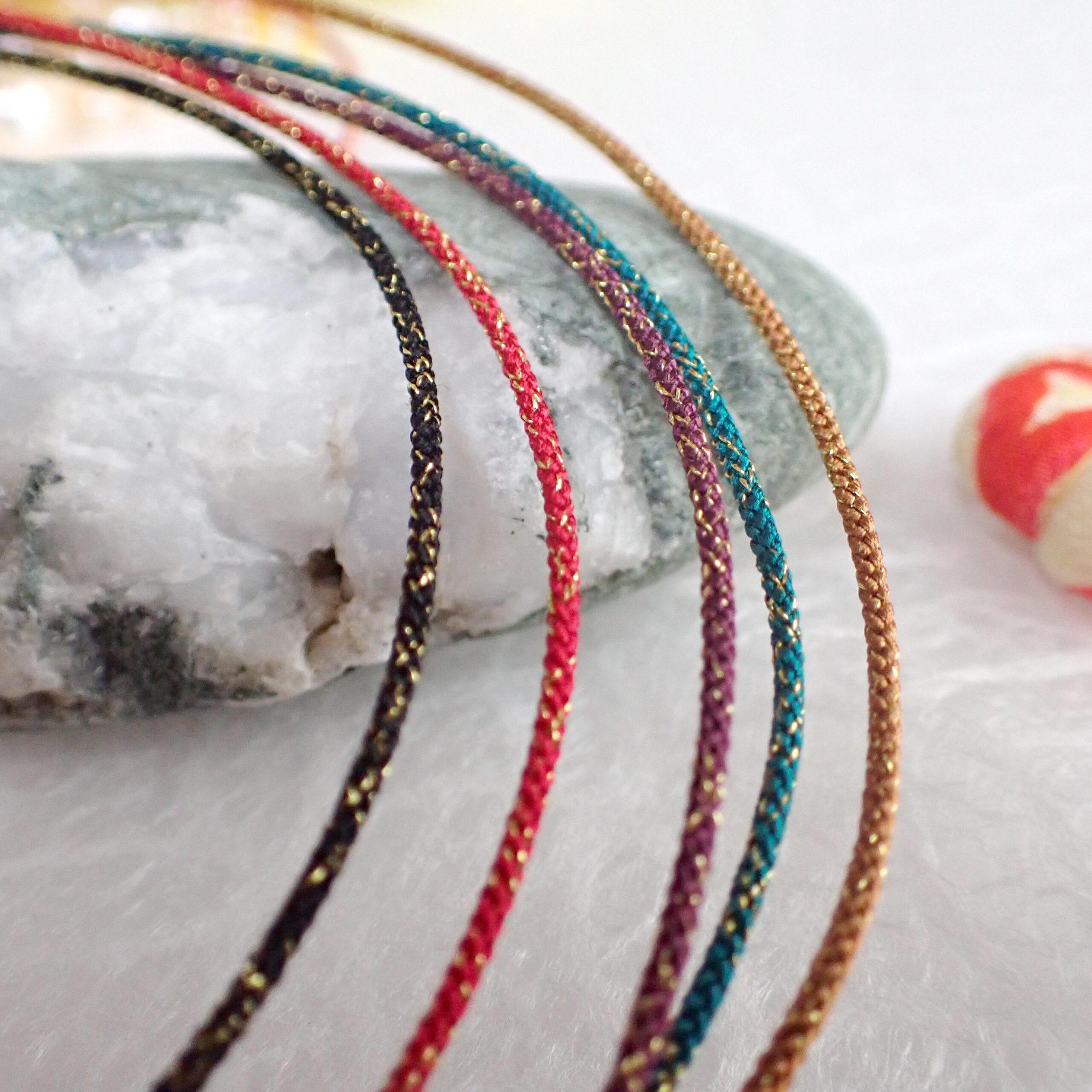 Japanese Silk Kumihimo Cord 1mm with Gold Thread/Sparkly Braided Silk Cord for Christmas Jewelry, Holiday Craft Making, made in JAPAN - Image 3