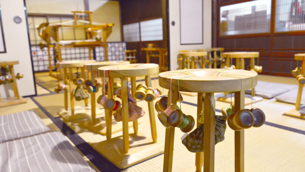 marudai kumihimo braiding stand