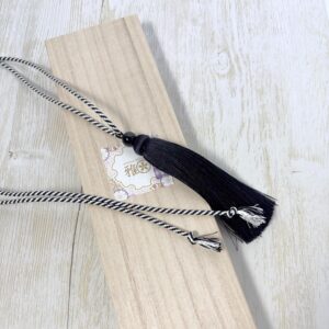 Black & White Silk Tassel Necklace with Onyx Bead – Adjustable Tie Back Kumihimo Necklace – Long Japanese Inspired Silk Jewelry