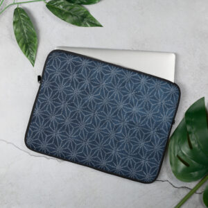Japanese Asanoha Laptop Sleeve – Indigo Blue Hemp Leaf Pattern – Japandi MacBook Case – Traditional Japanese Laptop Cover